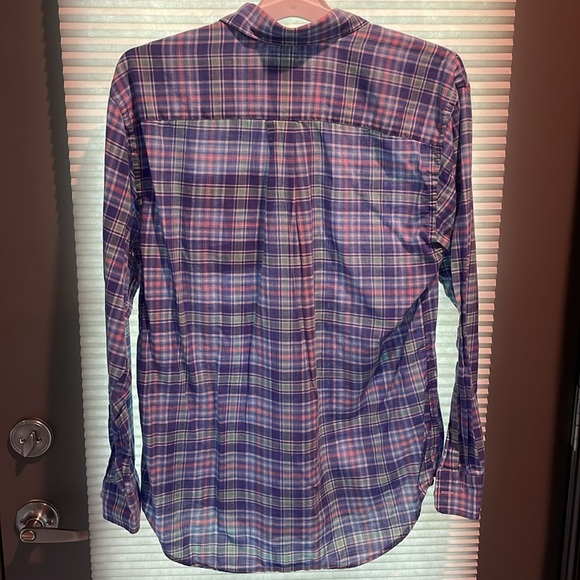 Men’s Small Vineyard Vines Button Up Shirt - Picture 3 of 4